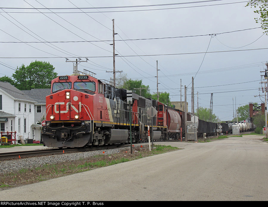 CN 2235 and CN 5722